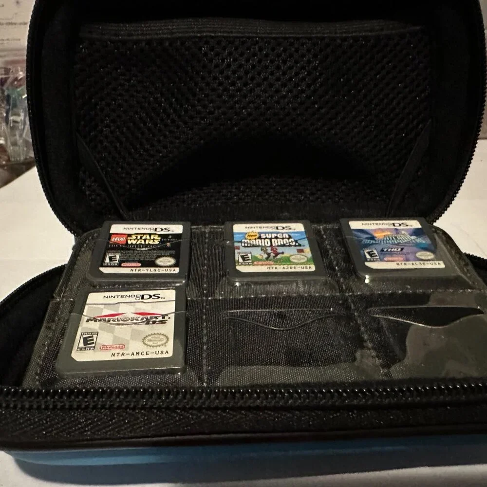 Nintendo DSi Matte Blue Console - Bundle